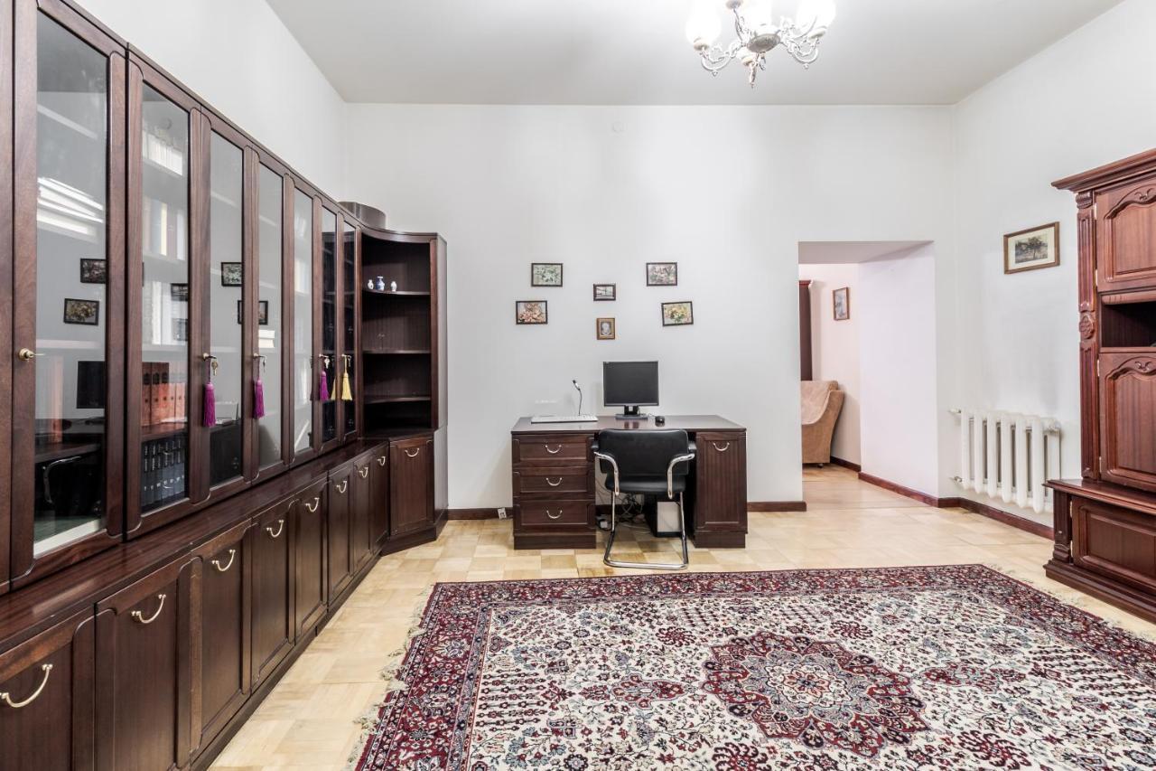 Doroshenka Antique Apartment Lviv Kültér fotó